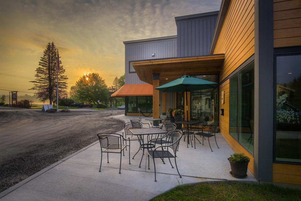 Sun & Ski Inn And Suites 스토 외부 사진